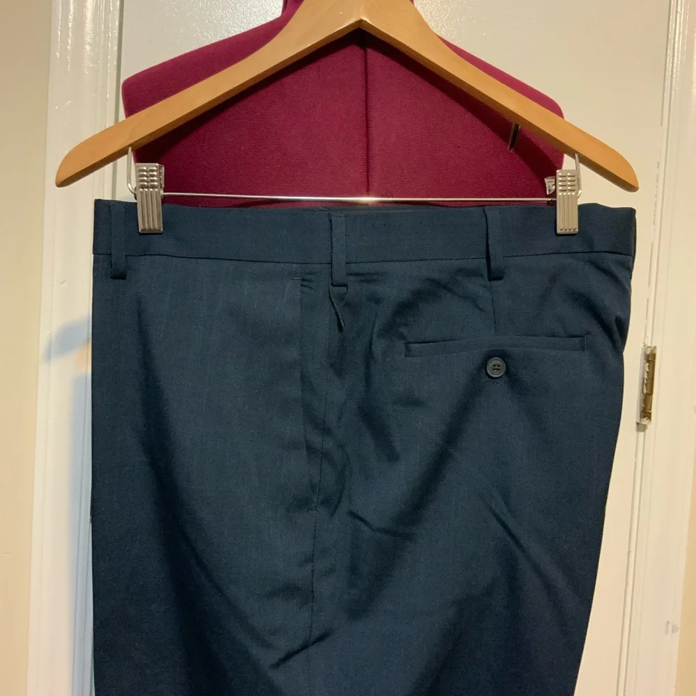 Perry Ellis new without